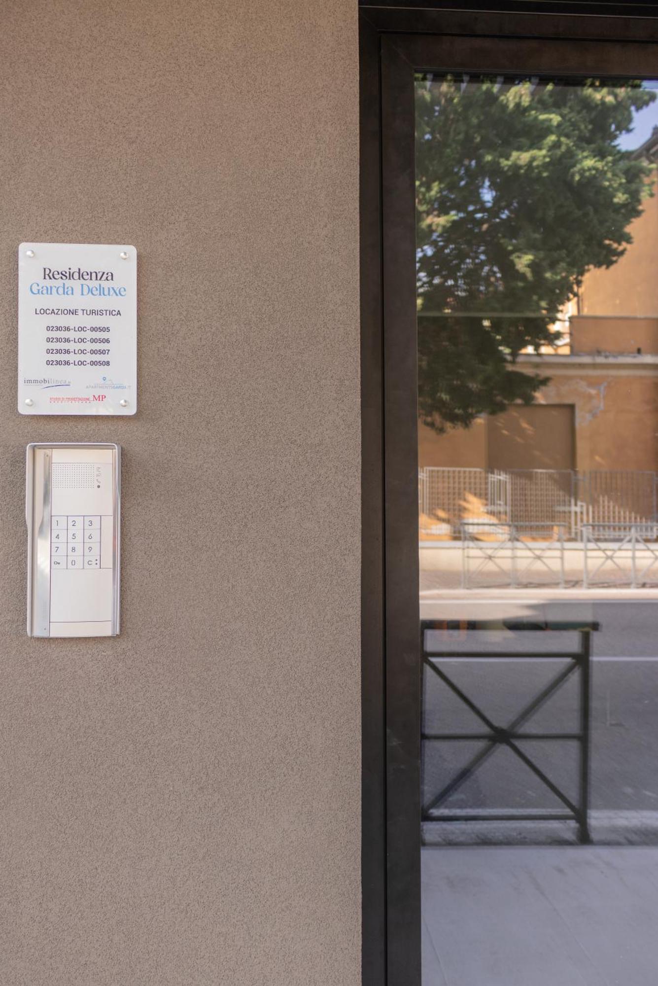 Apartmentsgarda Garda  Exteriér fotografie